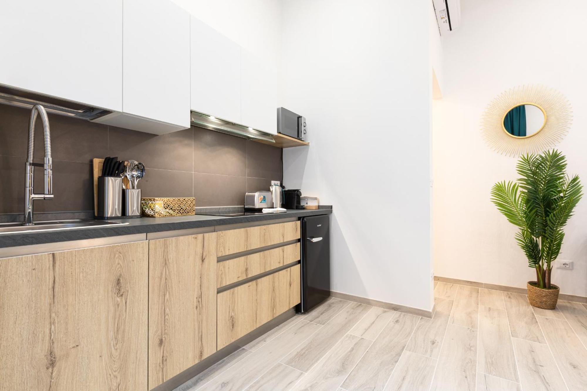 Trastevere Exclusive Three Bedroom - Collection Apartment Rom